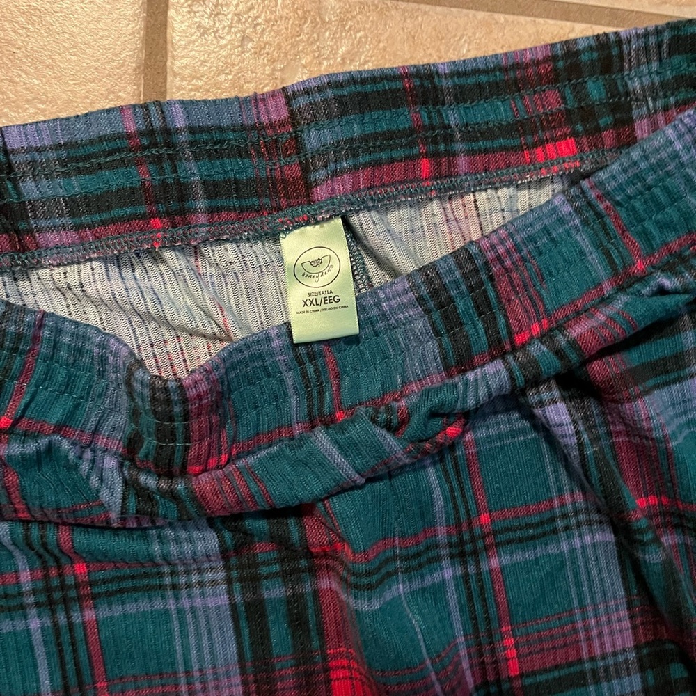 Honeydew Pajama Set. Size XXL. Very Soft. Like New. Washed and worn twic… - Picture 3 of 7